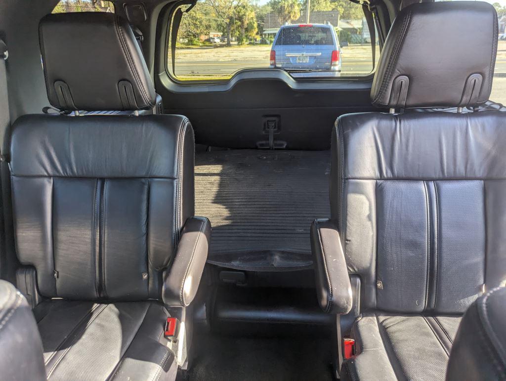 2016 Lincoln Navigator - $14,995